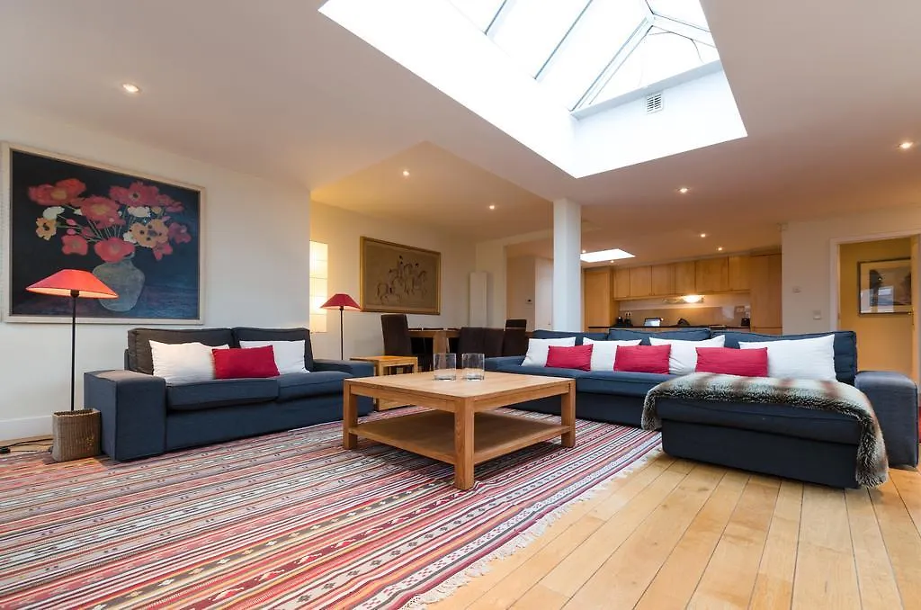 3 Bedroom Penthouse Brussels
